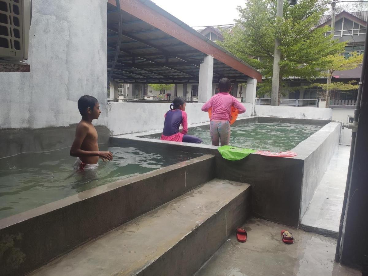 Jeli Homestay Ayer Puteh Jeli Kelantan Private Swimming Pool Kampong Jeli Kerawat Kültér fotó